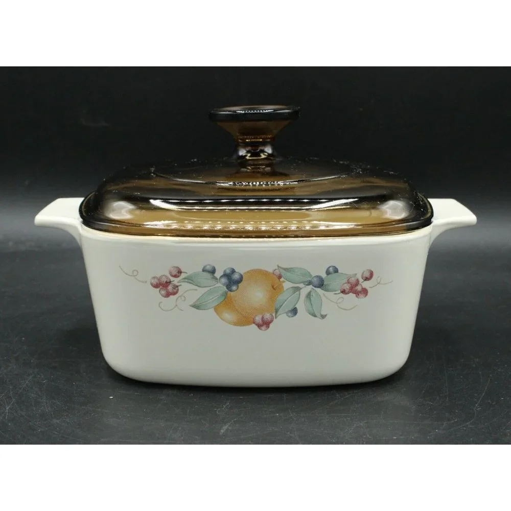 Vintage Corning (A-1 1/2-B) 1 1/2 Liter Casserole Dish Abundance Design & Lid